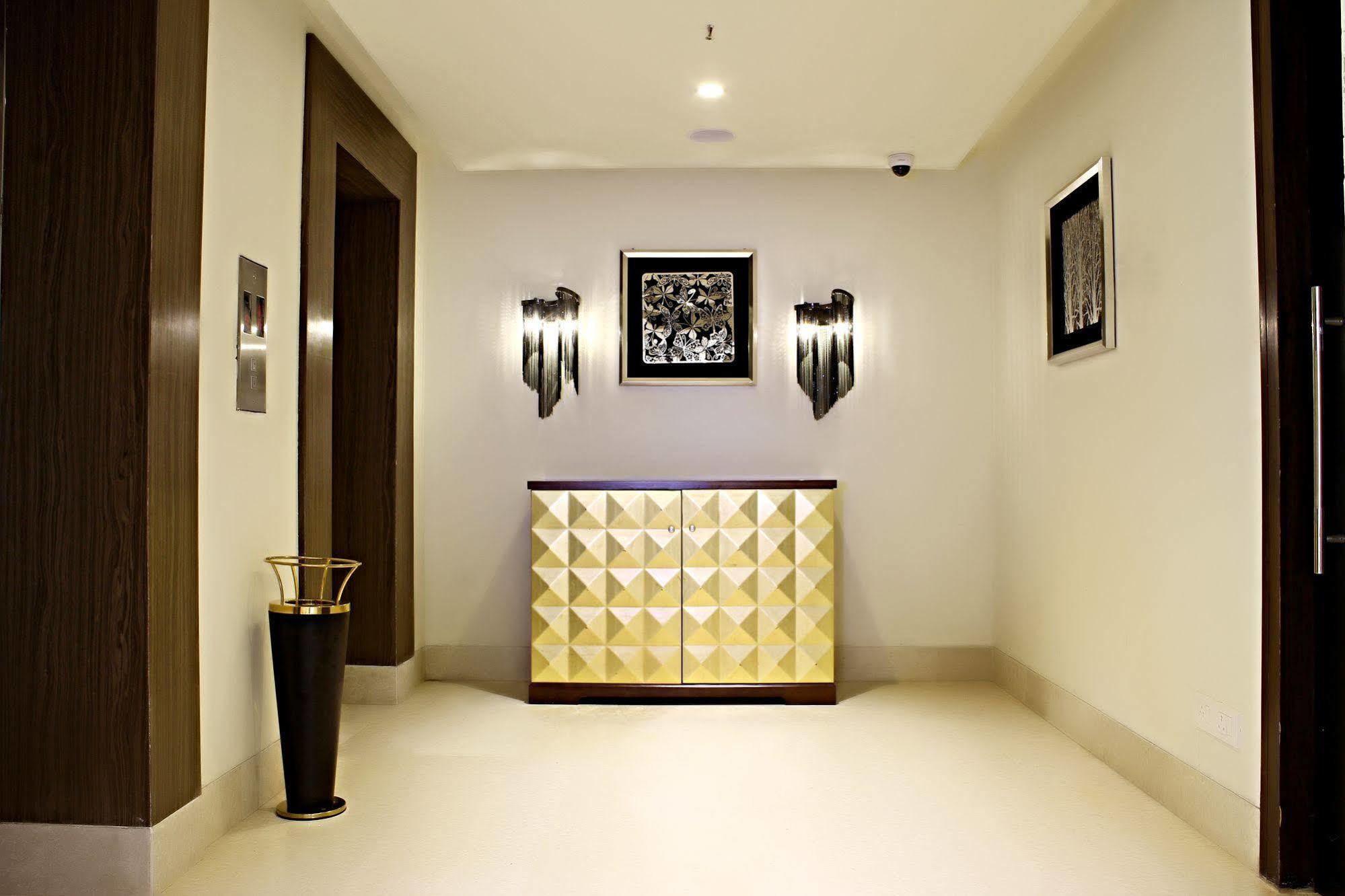 The Panache Hotel Патна Екстериор снимка
