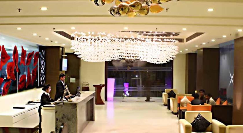 The Panache Hotel Патна Екстериор снимка
